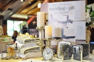 Wedding gift and registry