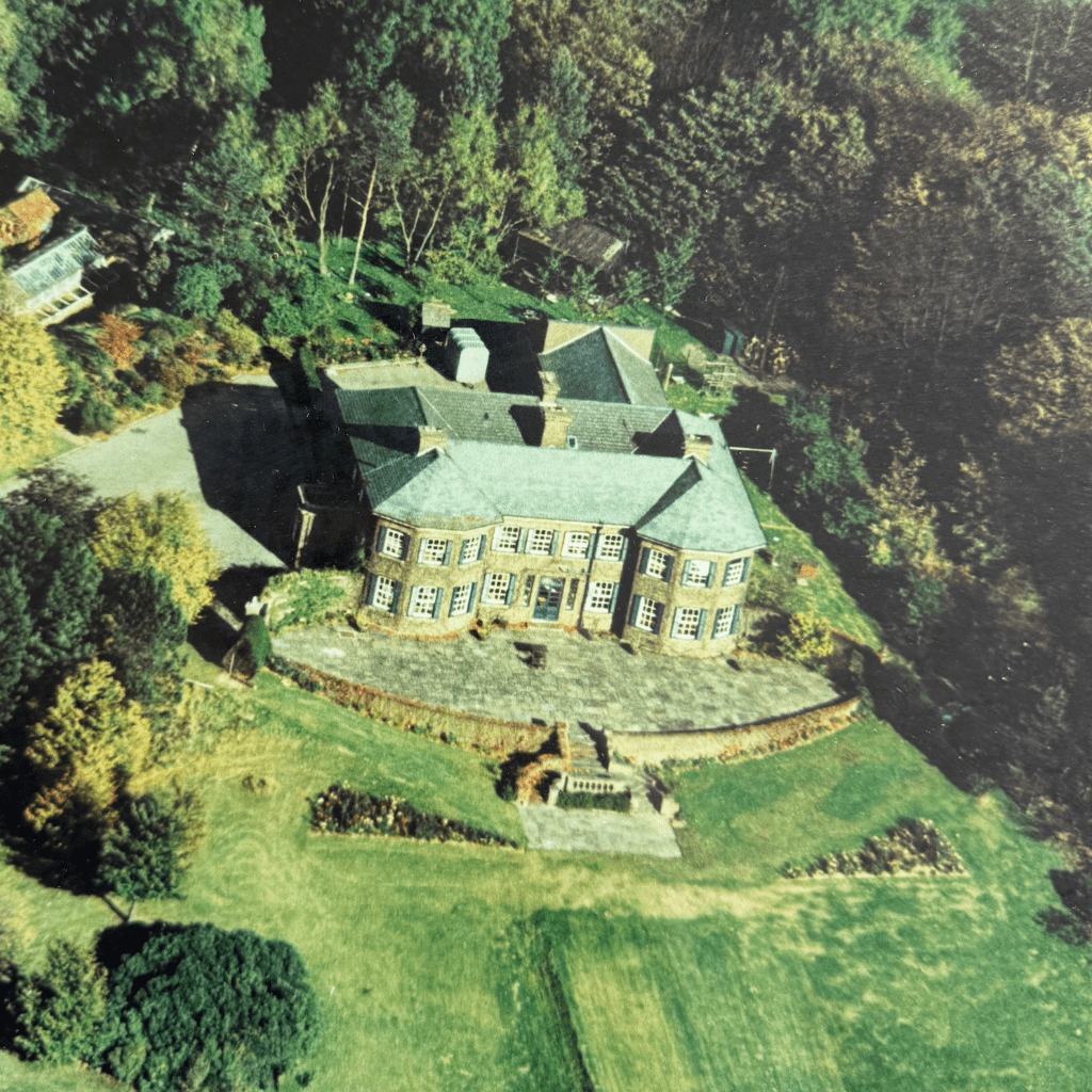 1904 photo of Delamere Manor